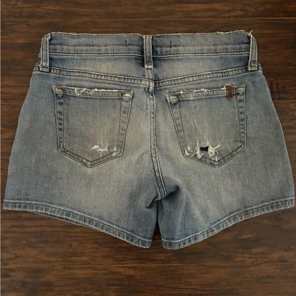 JOE'S JEANS Jean Shorts - Picture 2 of 5